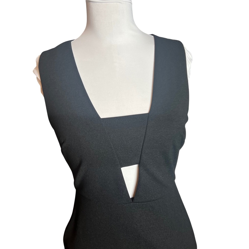 DO+BE Black Asymmetrical Cutout Cocktail Dress Sleeveless Tulip Hem Size M - Picture 3 of 11